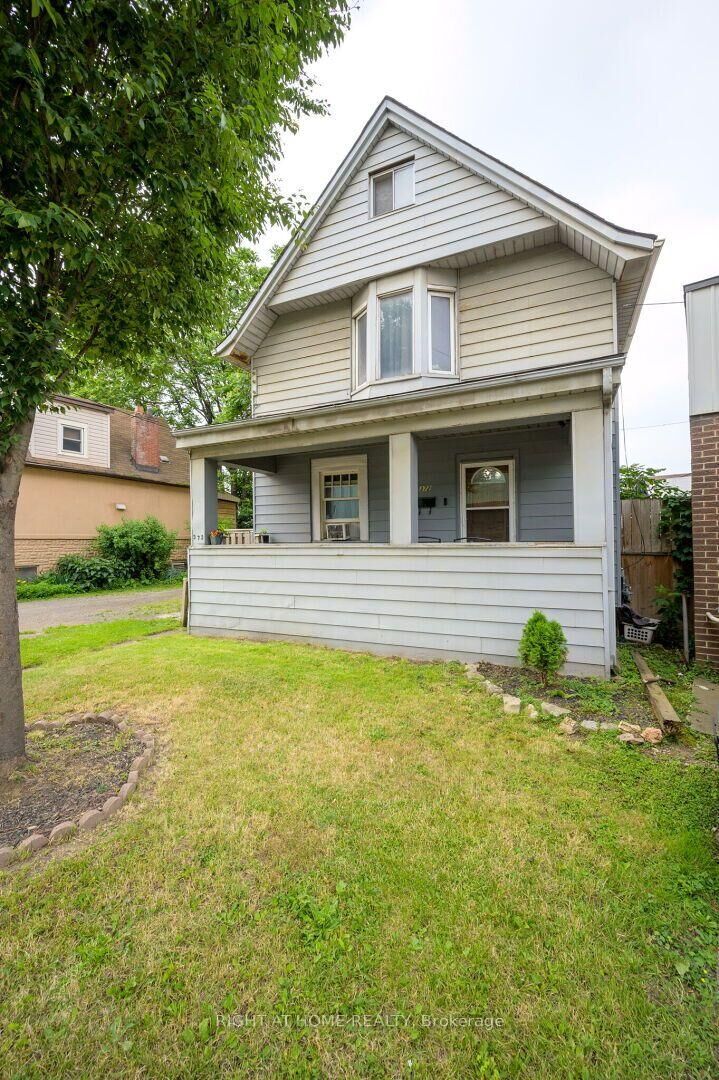 372 Beach Road — photo 1