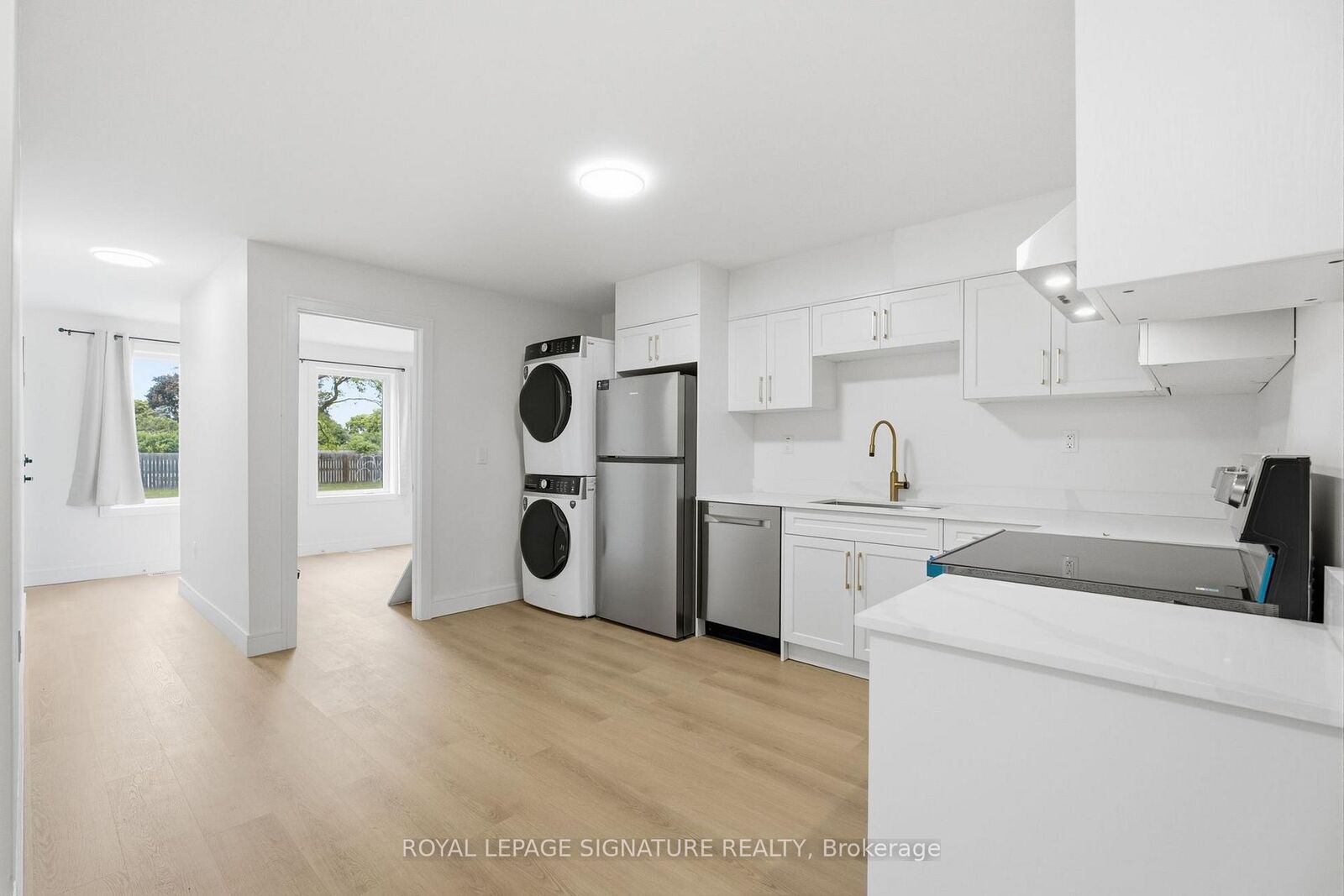 Property Photo:  53 Bishop Avenue 2  ON M2M 1Z4 