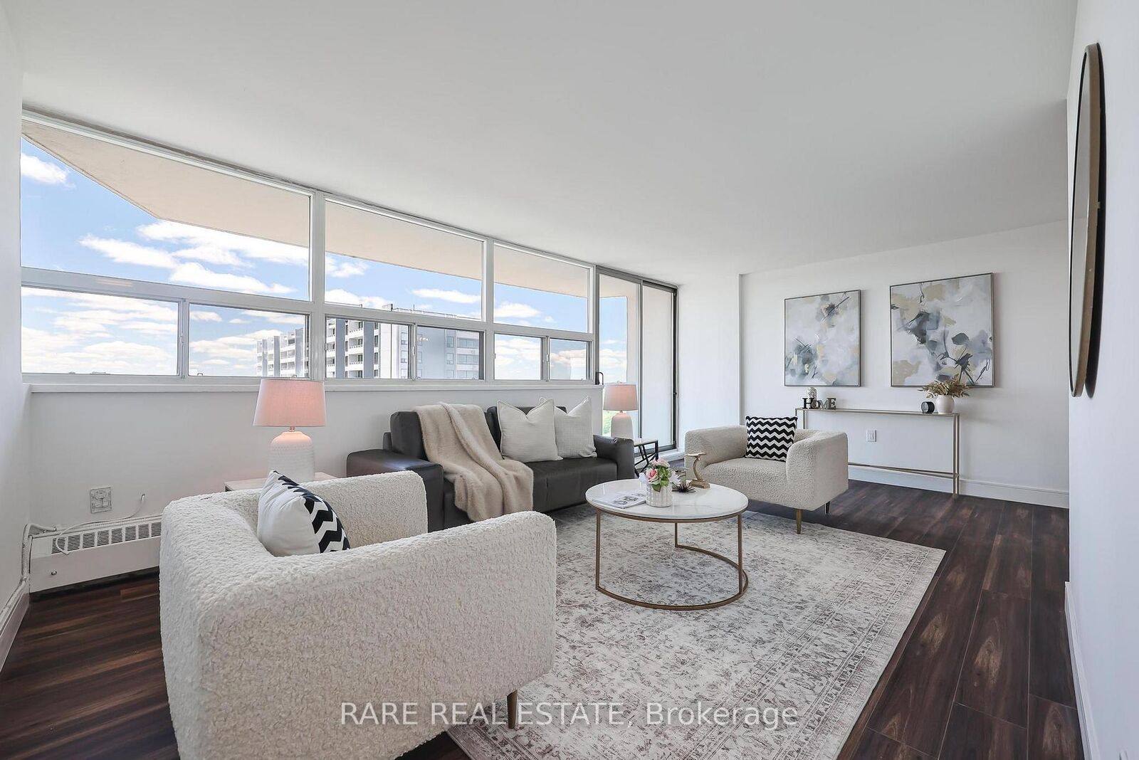 Property Photo: 5949 Yonge Street 1508 ON M2M 3V8