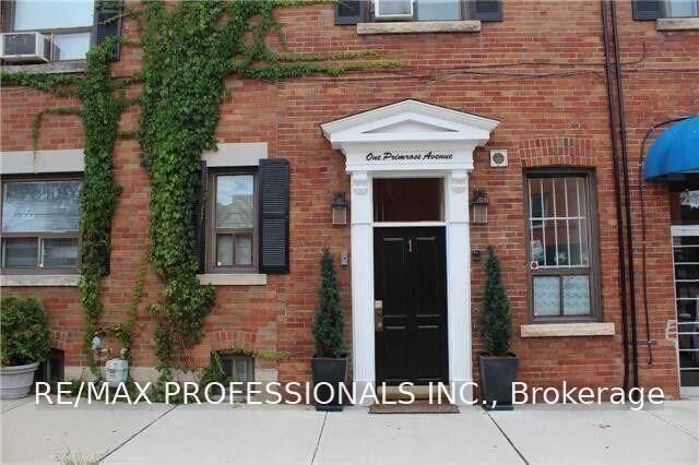 Photo de la propriété:  1 Primrose Avenue 3  ON M8V 1P7 