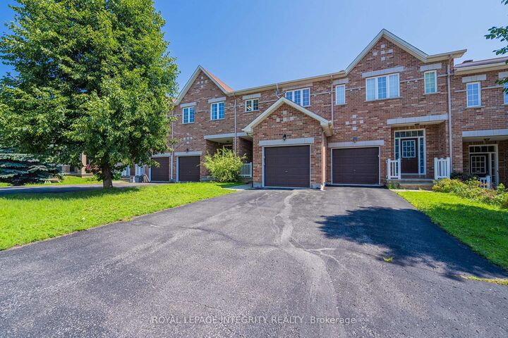 Property Photo:  531 Remnor Avenue  ON K2T 0A4 