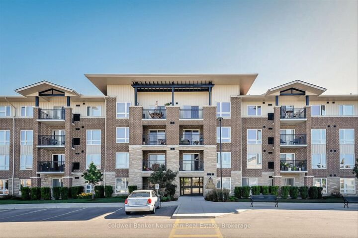 45 Kingsbury Square 301 — photo 1