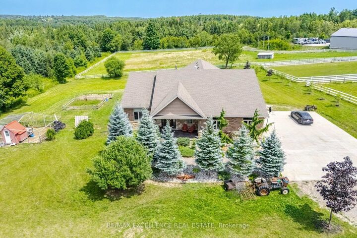 5593 Trafalgar Road — photo 1