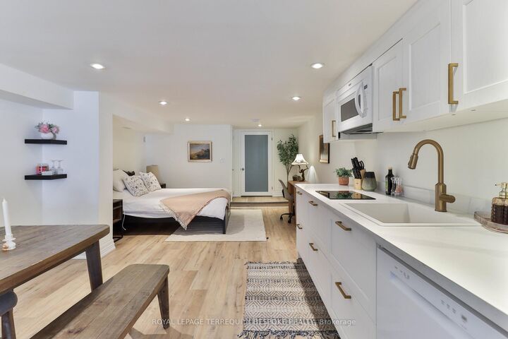 Property Photo: 39 Lappin Avenue Lower ON M6H 1Y3