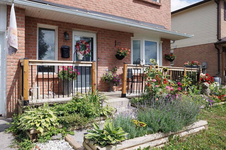 Property Photo:  53 Birch Court  ON K9V 5J3 