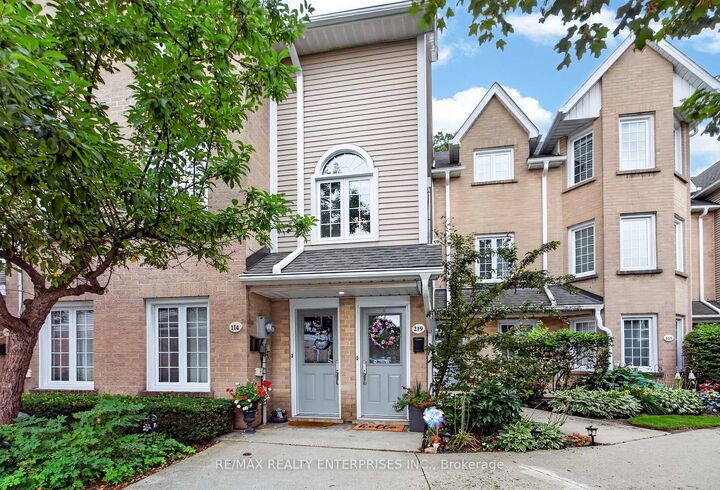 2110 Cleaver Avenue 219 — photo 1