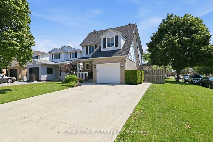 Property Photo: 5 Culligan Crescent ON L2V 4P1