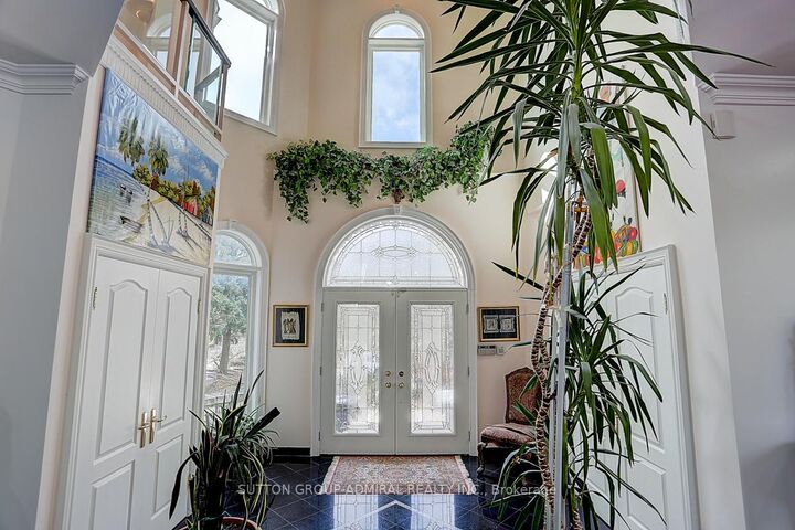 Property Photo: 206 Arnold Avenue ON L4J 1B9