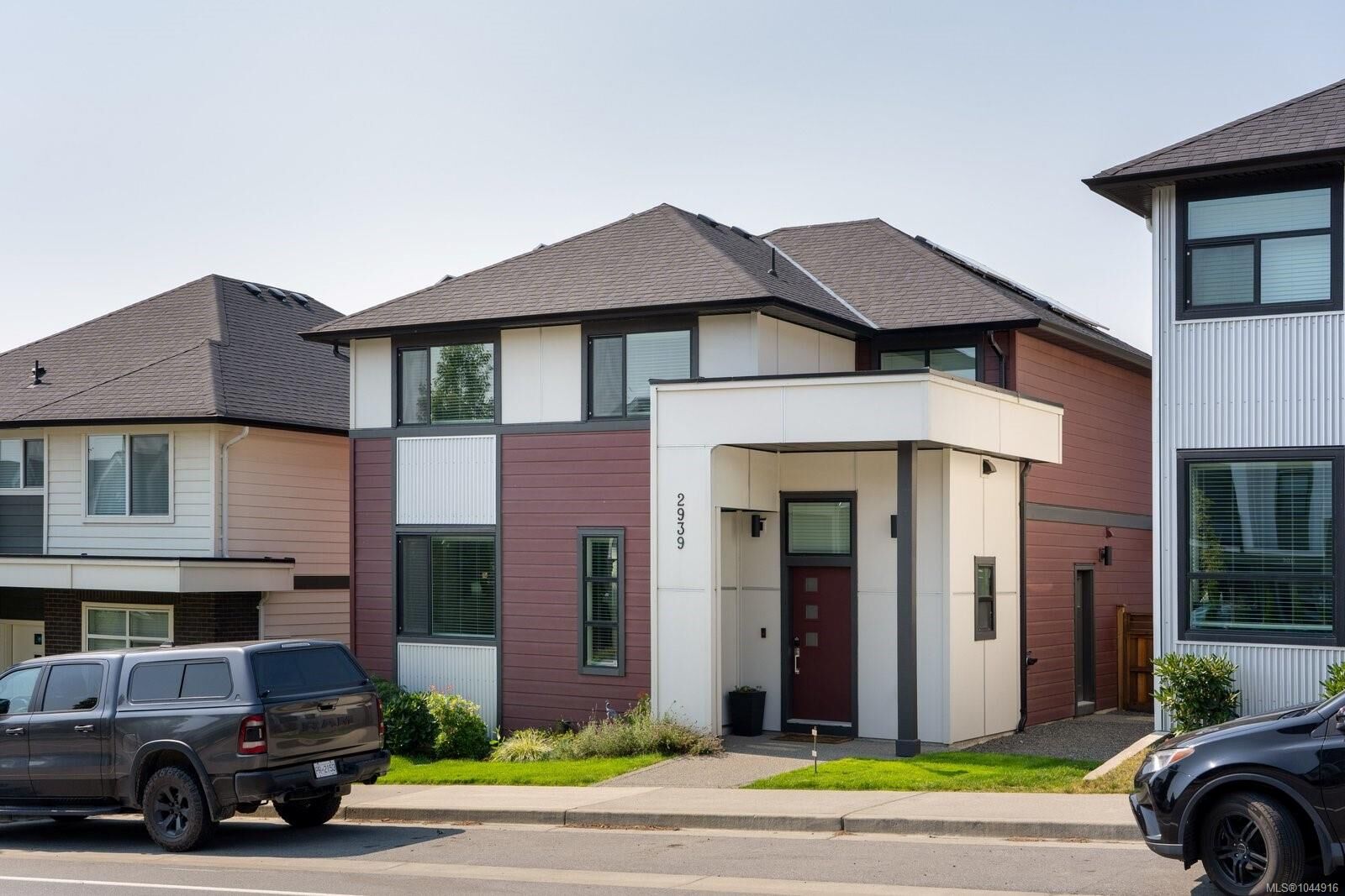 Property Photo:  2939 Constellation Ave  BC V9B 6Z7 