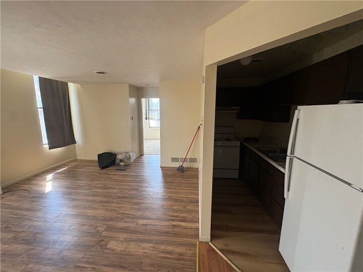 Property Photo: 570 Miller Ave 6 PA 15025
