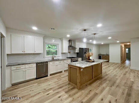 Property Photo:  620 Cambridge Drive  LA 70503 
