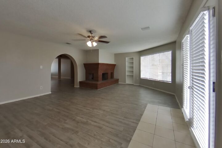 Property Photo:  4832 N 87th Lane  AZ 85037 