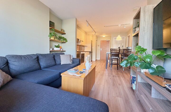 161 W Georgia Street 308 — photo 1
