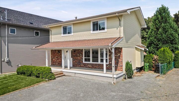 Property Photo: 45387 Jewel Avenue BC V2R 4C2