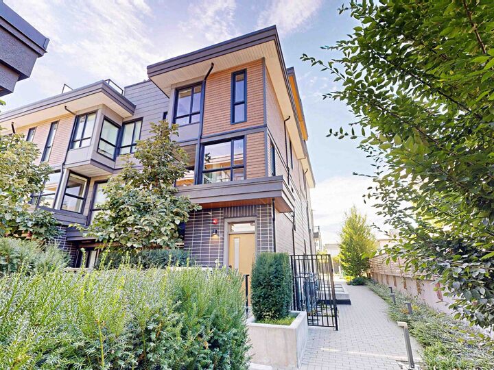 3930 Dumfries Street — photo 1