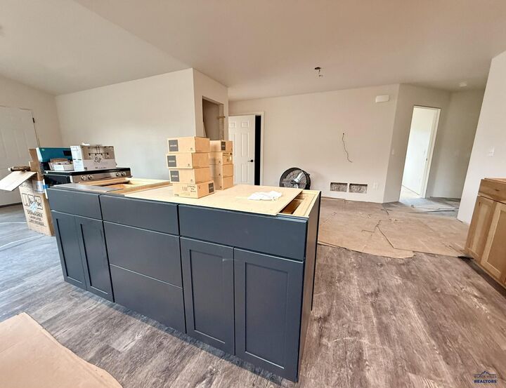Property Photo:  827 Heritage Dr  SD 57717 