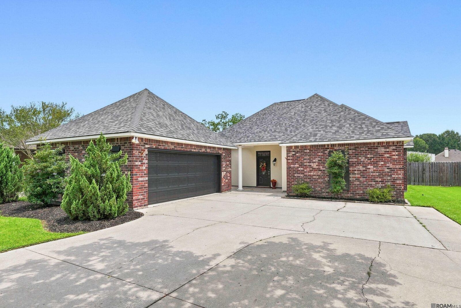 Property Photo:  17080 Rennes Rd  LA 70769 
