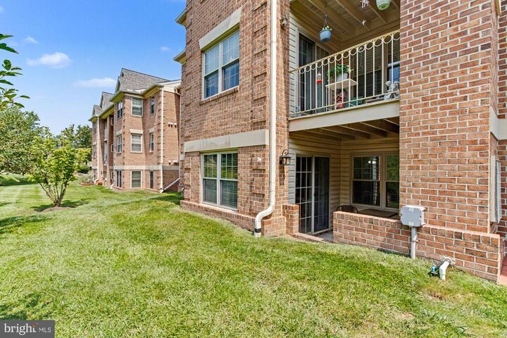Property Photo: 1717 Landmark Drive 1L MD 21050