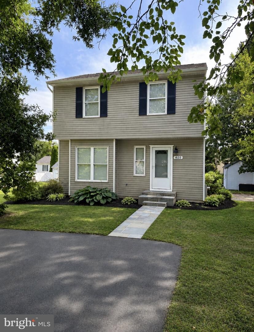 Property Photo:  405 4th Avenue N  MD 21061 