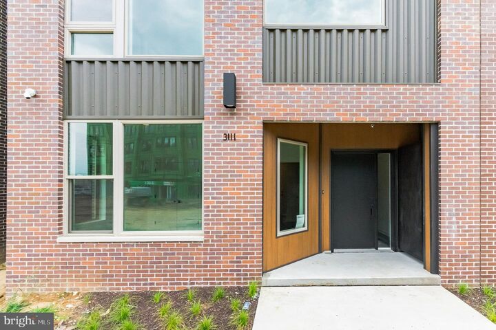 Property Photo: 3111 Parkview Walk PA 19125