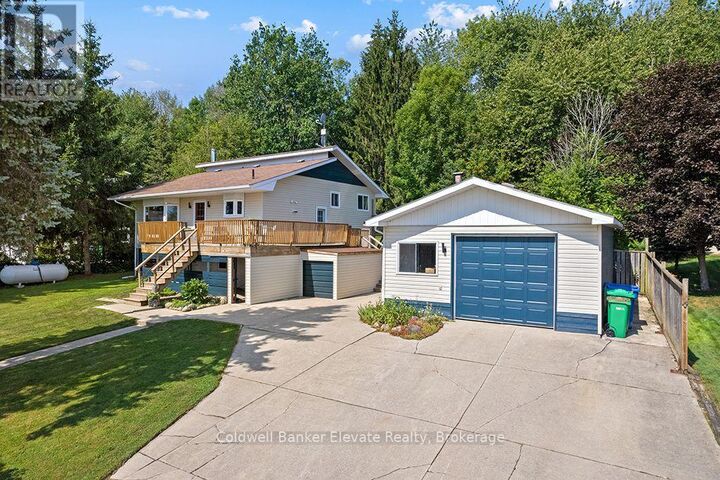 Property Photo: 150 Macintosh Drive ON N0H 1S0