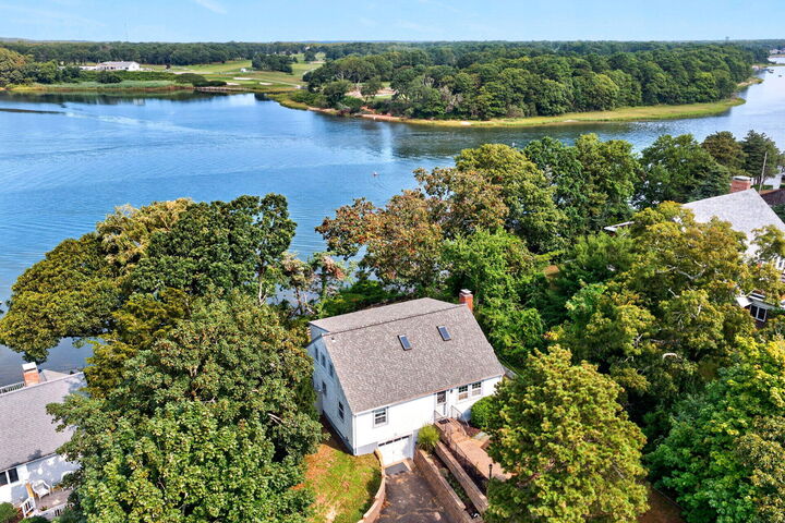 Property Photo:  33 Horsefoot Road  MA 02670 
