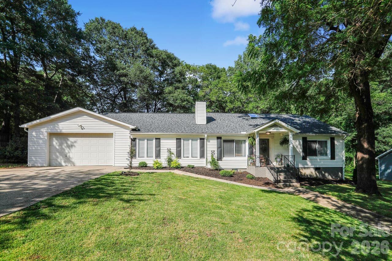 Property Photo: 206 Price Street NC 28120