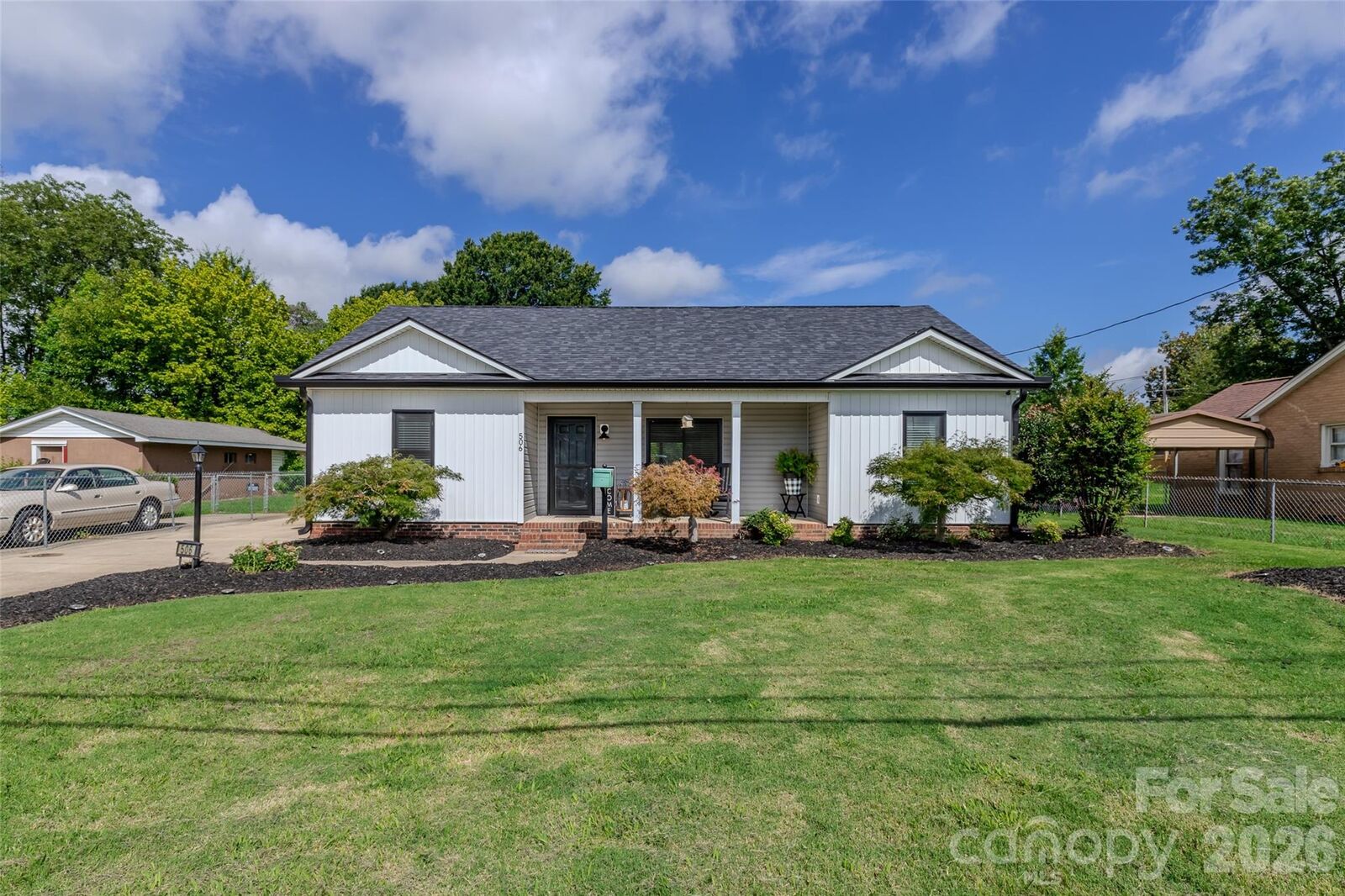 Property Photo: 506 S Cansler Street NC 28086