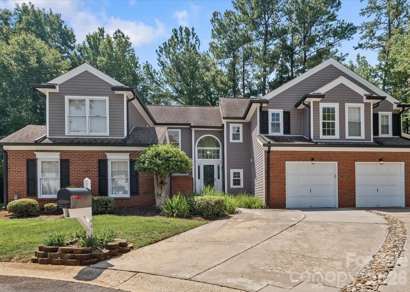 Property Photo: 4818 Whistling Oak Court NC 28269
