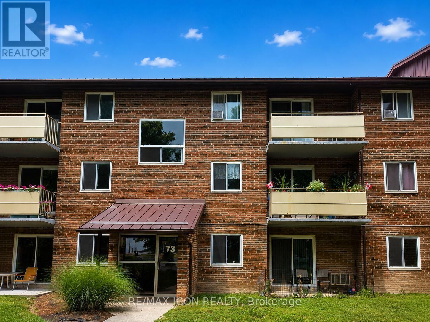 Property Photo: 73 Baldoon Road 20 ON N8A 4K9