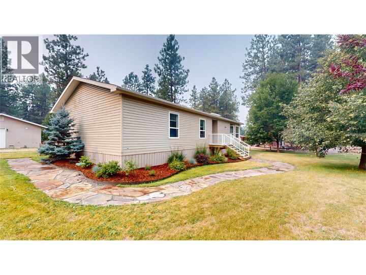 Property Photo: 6311 Ash Road BC V0B 2K0
