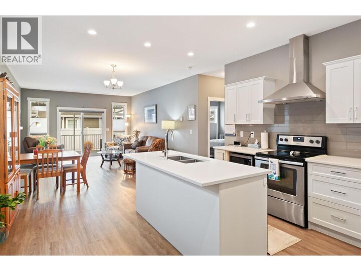 Property Photo: 351 Warren Avenue West 42 BC V2A 3N2