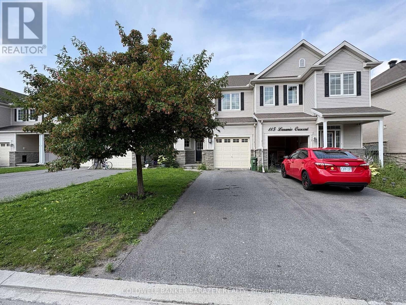 Property Photo: 117 Laramie Crescent ON K2J 5Z8