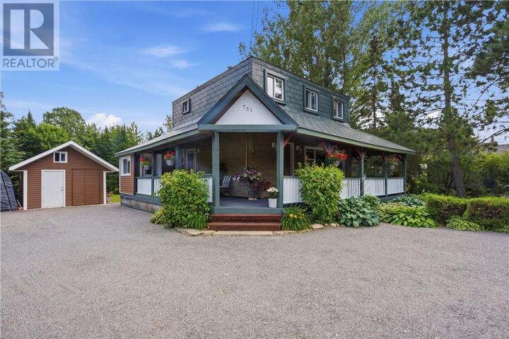 Property Photo: 751 Sunnyside Road ON P3G 1J4