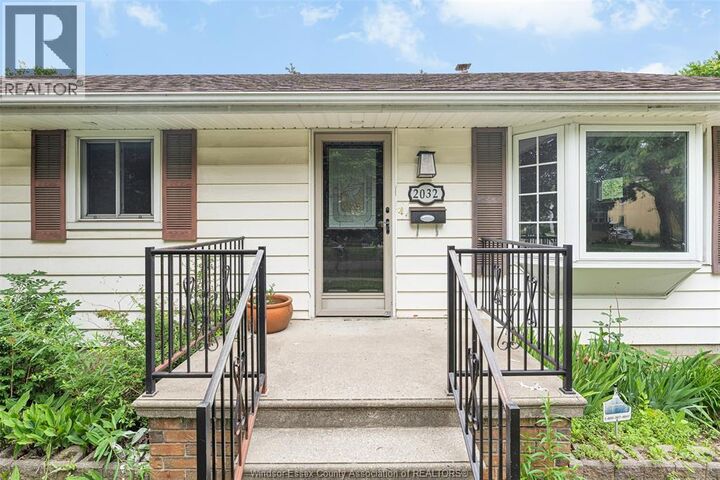 Property Photo:  2032 Ford Boulevard  ON N8T 2E7 
