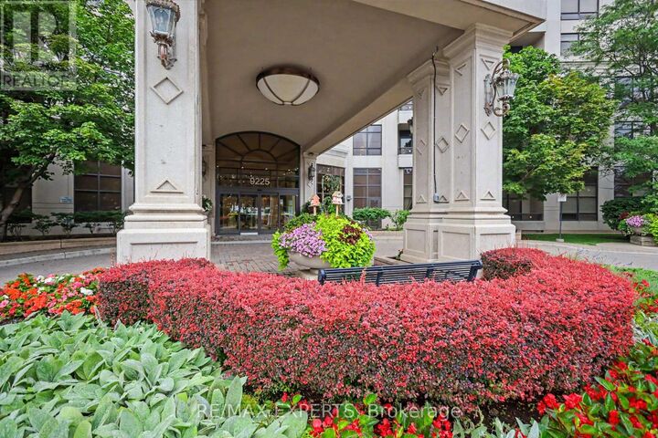 Property Photo:  9225 Jane Street 614  ON L6A 0J7 