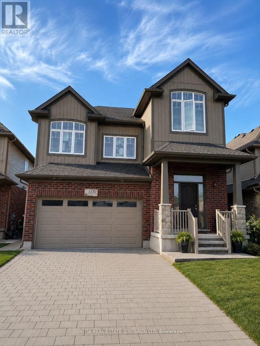 Property Photo: 1531 Horseshoe Crescent ON N5X 0L3