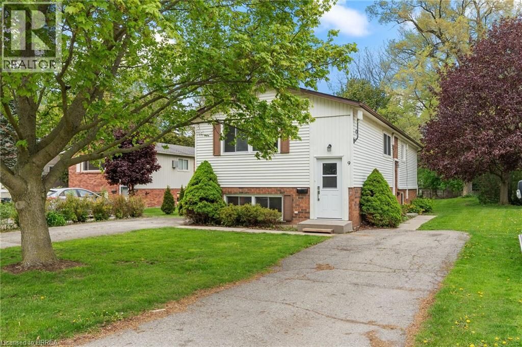 Property Photo: 9 Cherry Street ON N3Y 1B3