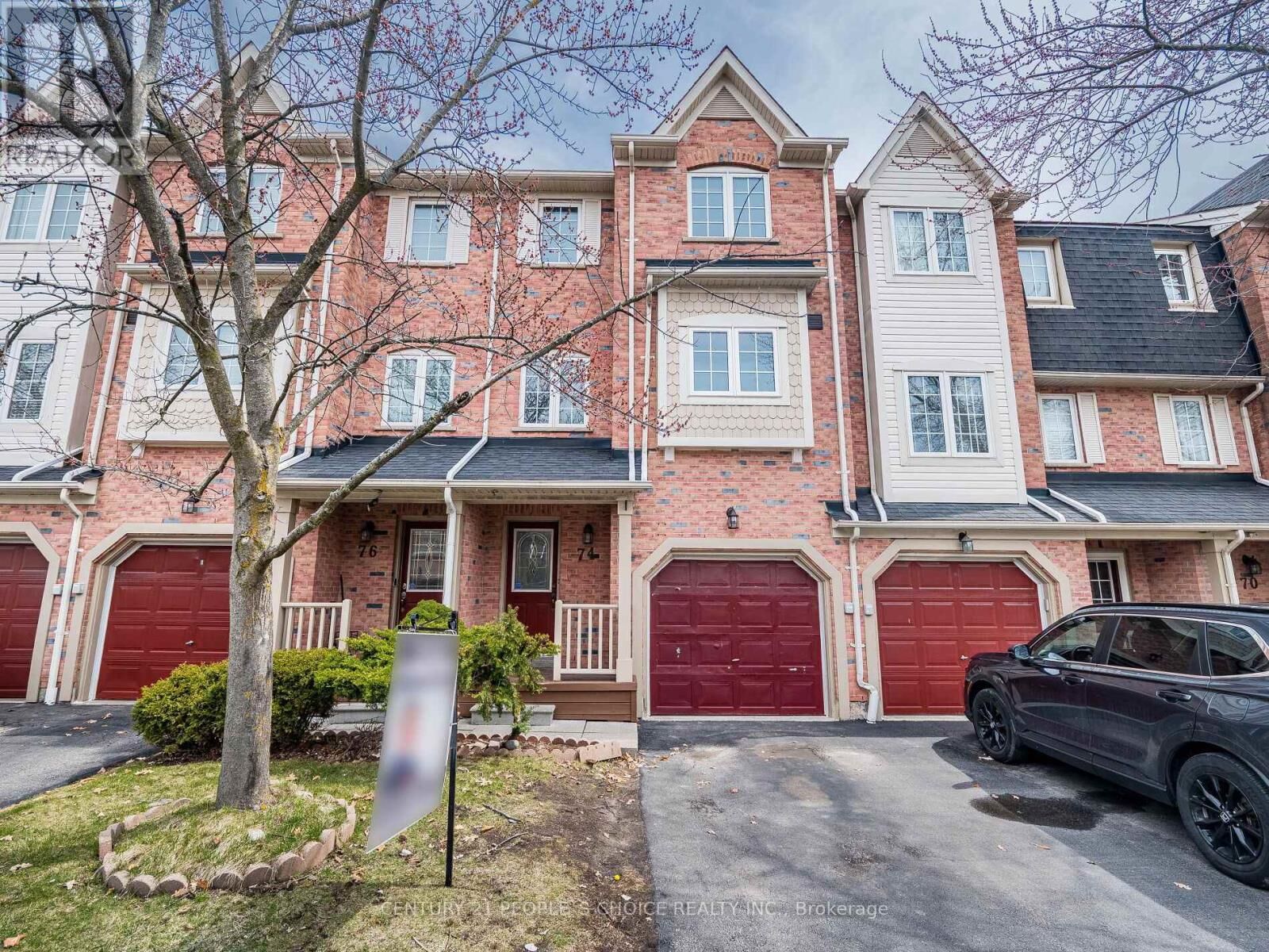 Property Photo: 7190 Atwood Lane 74 ON L5N 7Y6