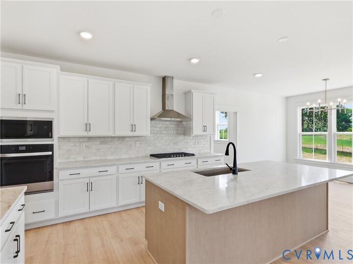 Property Photo:  1105 Oriole Landing Lane  VA 23103 