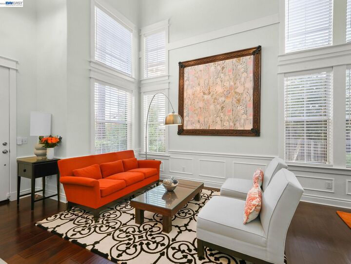 Property Photo: 313 Bridgecreek Way CA 94544