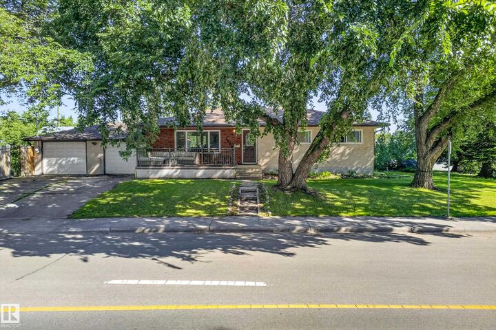 14804 95 Avenue NW — photo 1