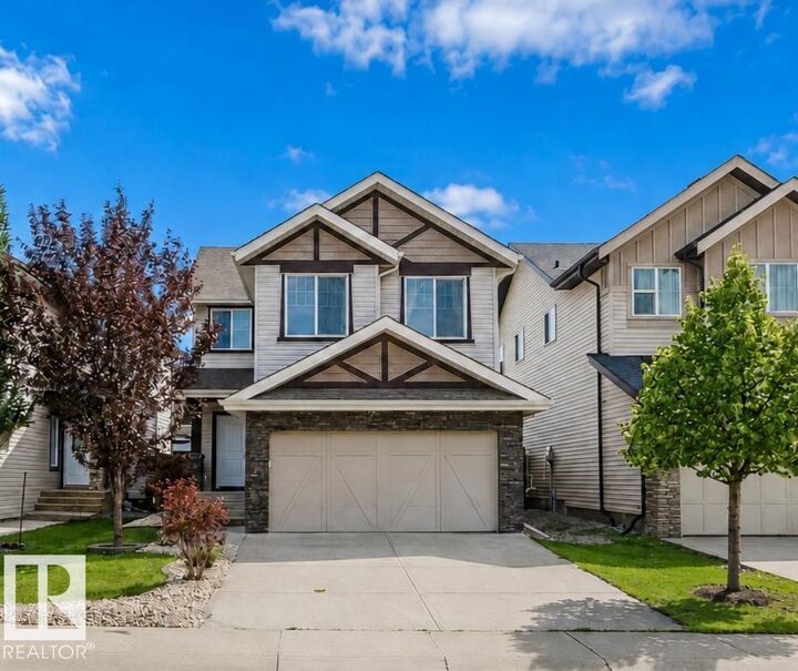 15839 10 Avenue SW — photo 1