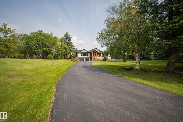 Property Photo:  52249 Rge Road 233 193  AB T8B 1C7 