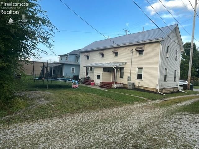 Property Photo:  164 166 Benner Street  OH 44883 
