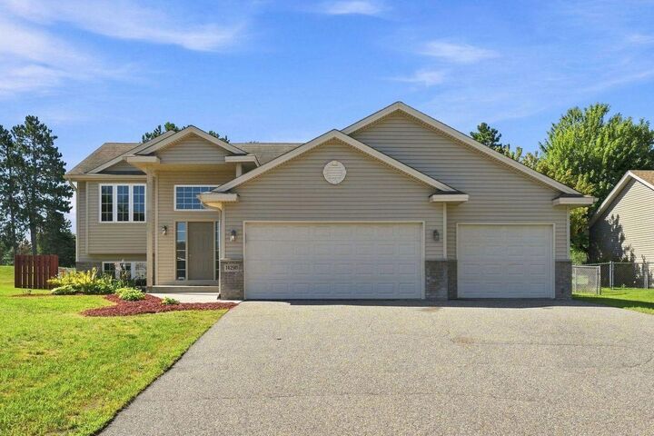 Property Photo: 14290 183rd Avenue NW MN 55330