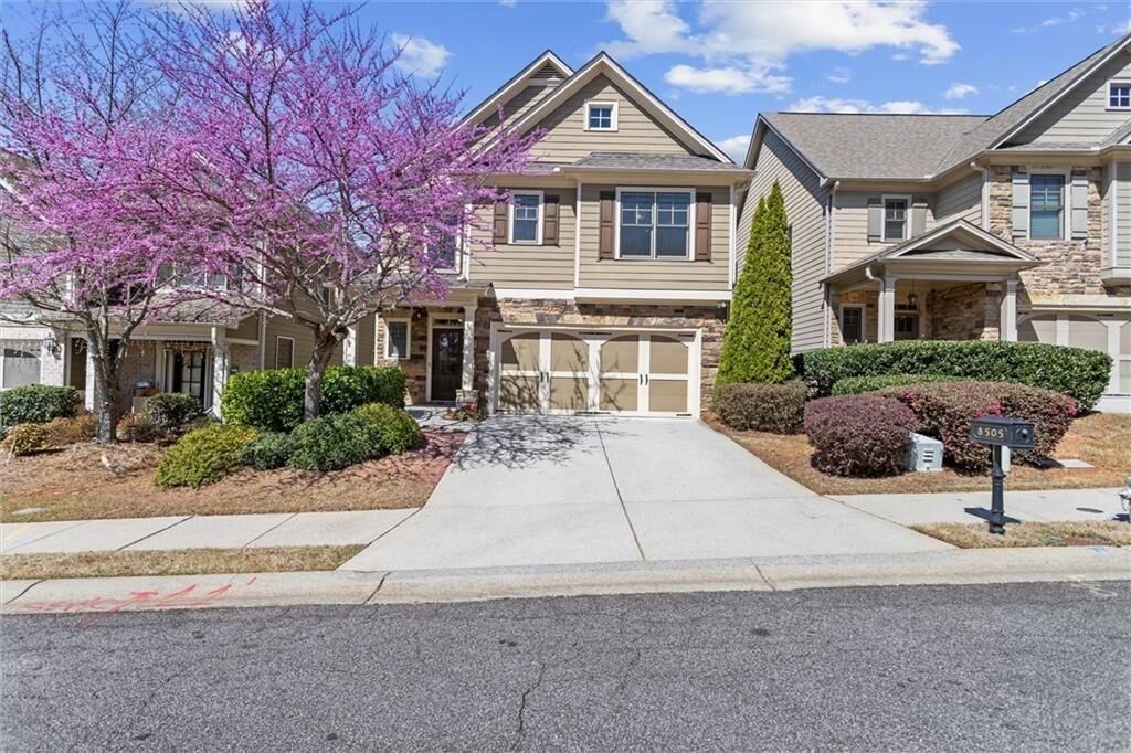 Property Photo: 8505 Village School Drive GA 30041