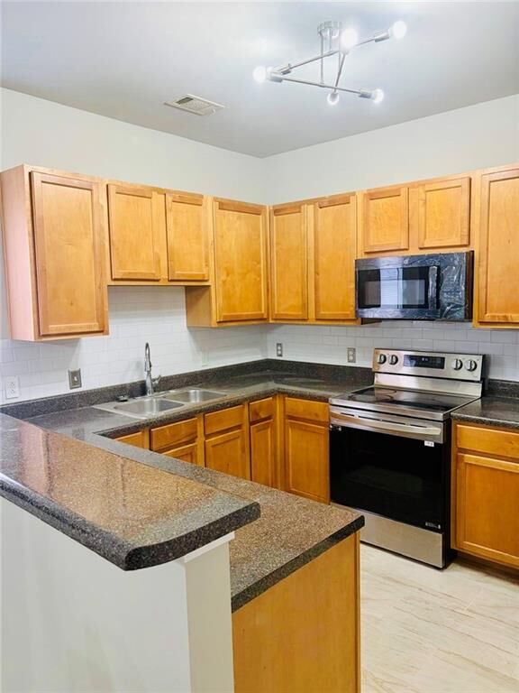 Property Photo:  585 McWilliams Road SE 2301  GA 30315 
