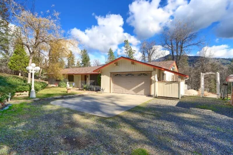 Property Photo:  5909 Evergreen  CA 95338 
