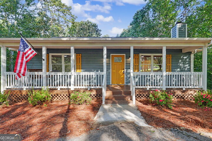 Property Photo:  205 Spring Branch Road  GA 30535 